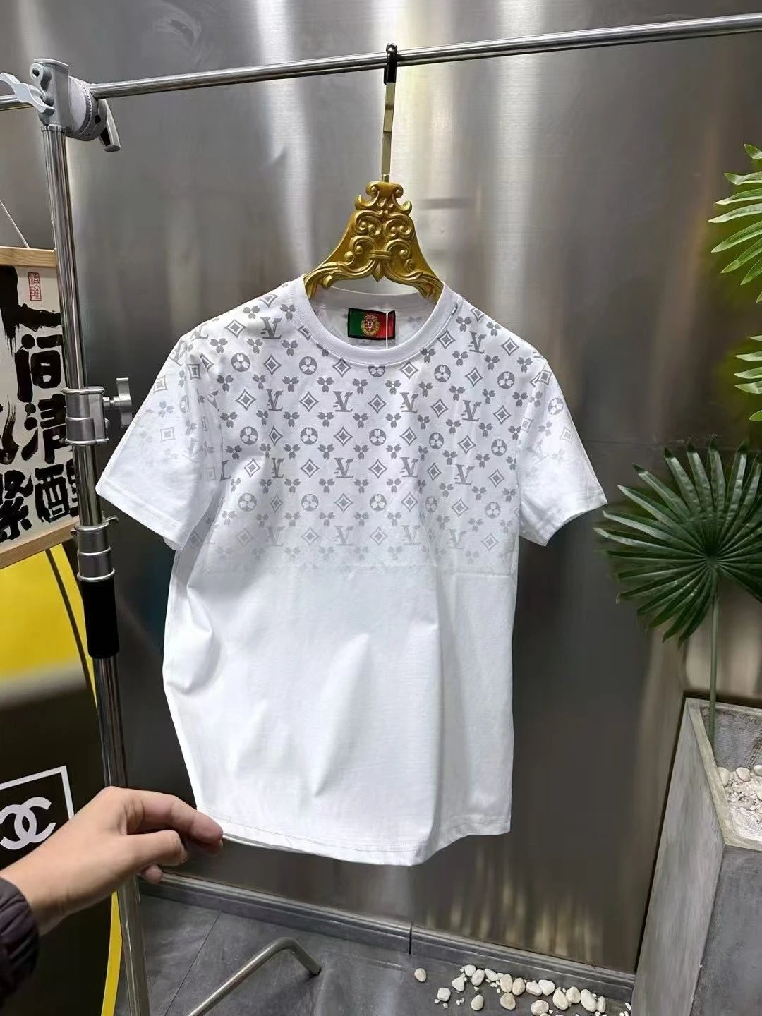 Louis Vuitton Monogram Camo Print T-Shirt Gray - 20