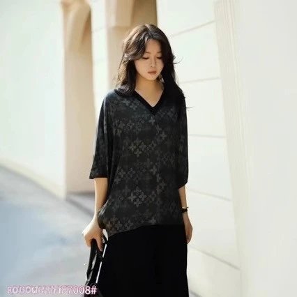 Louis Vuitton Monogram Camo Print T-Shirt Gray - 16