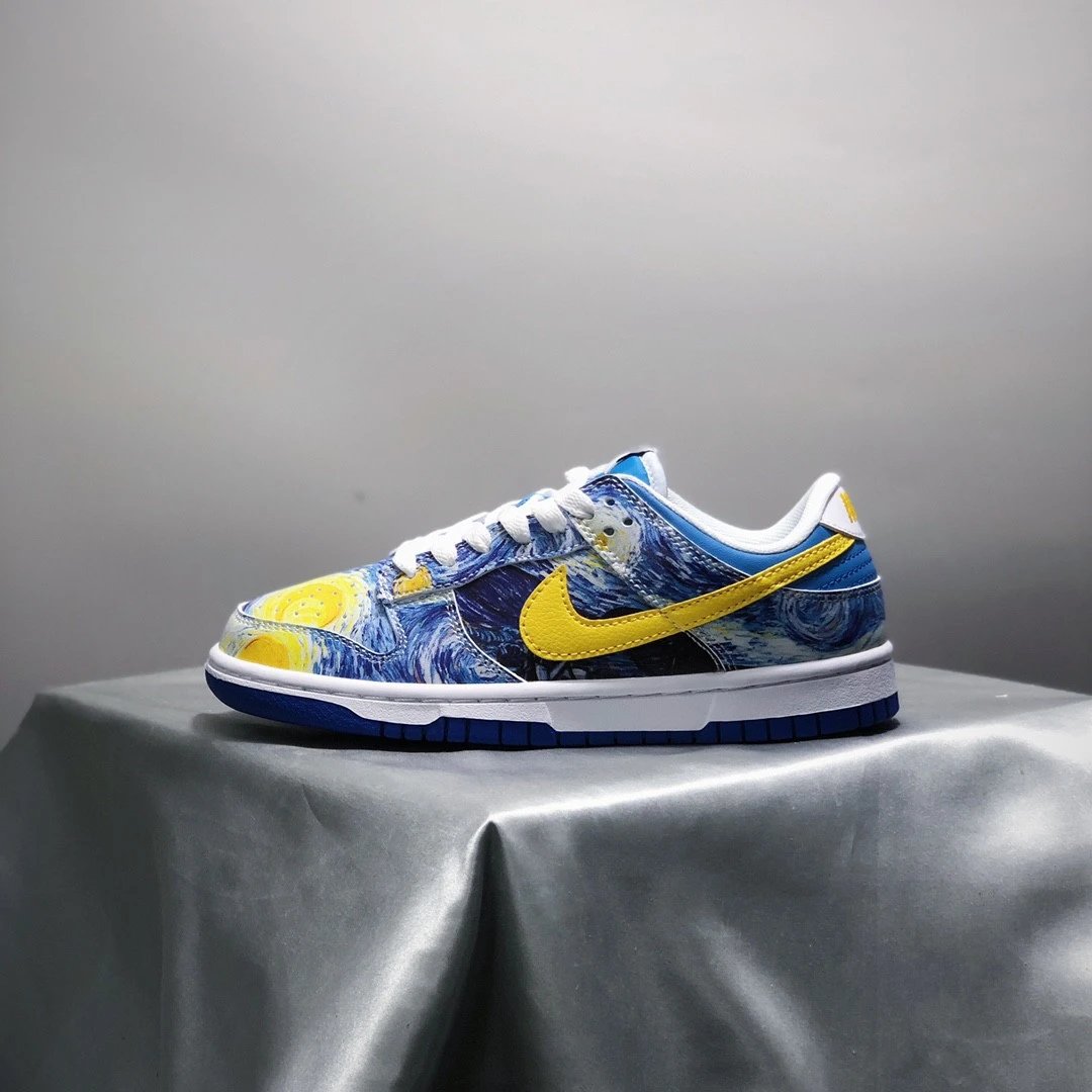 Nike Dunk Low Sneakers [23 styles]
