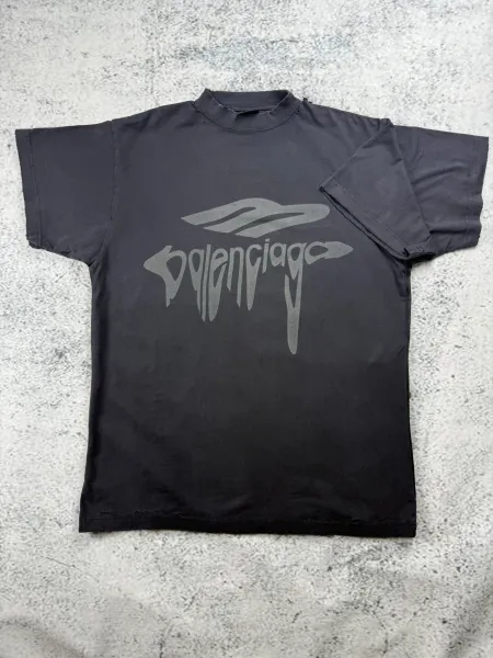 Balenciaga Distressed Logo Print Black T-Shirt - 5