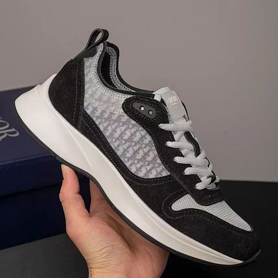 B25 sports shoes for casual wear