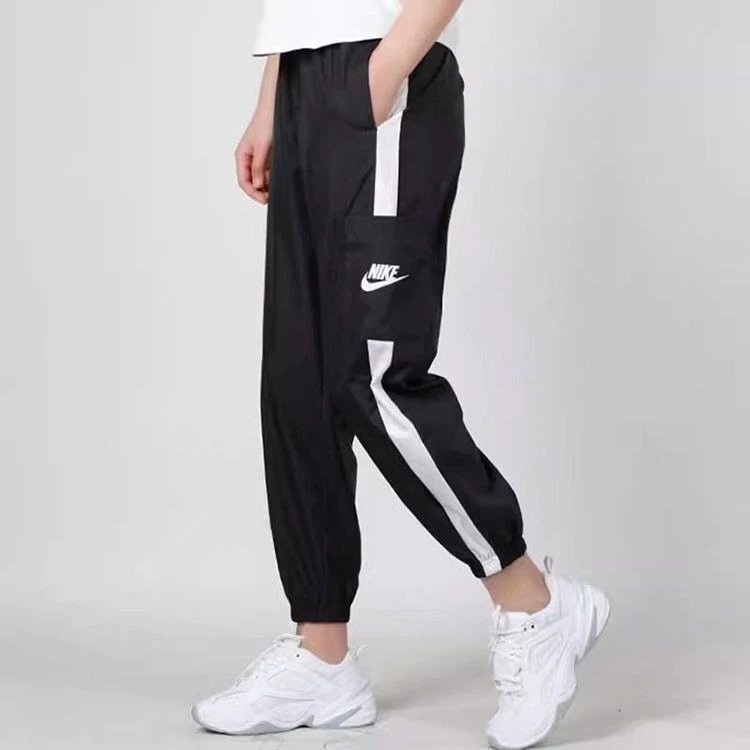 Small hook black