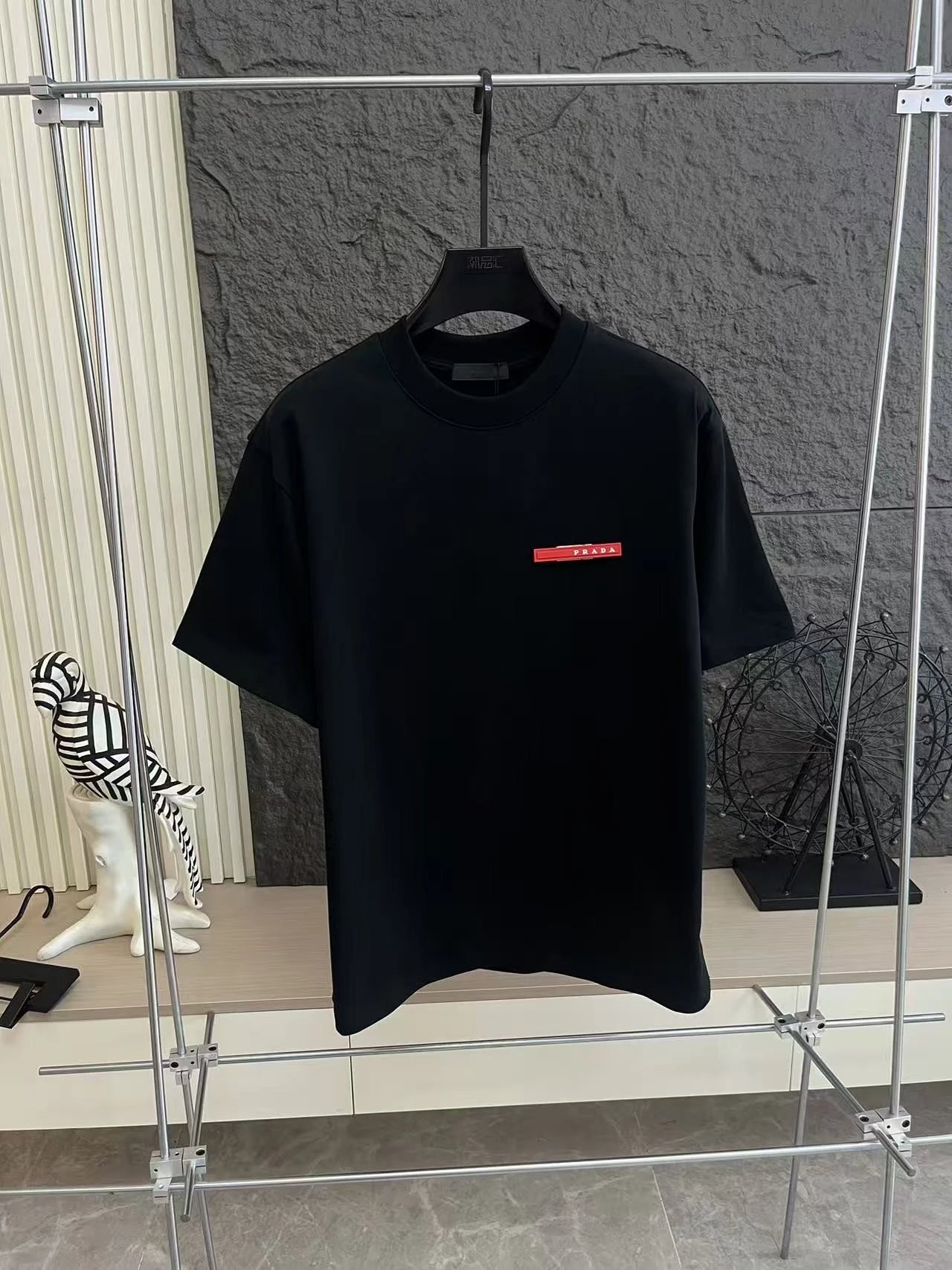 PRA 100% Cotton Short-Sleeve High-Weight T-Shirt, Unisex, Loose Fit, Black, Sizes S-XL, Affordable Luxury Trendy Brand