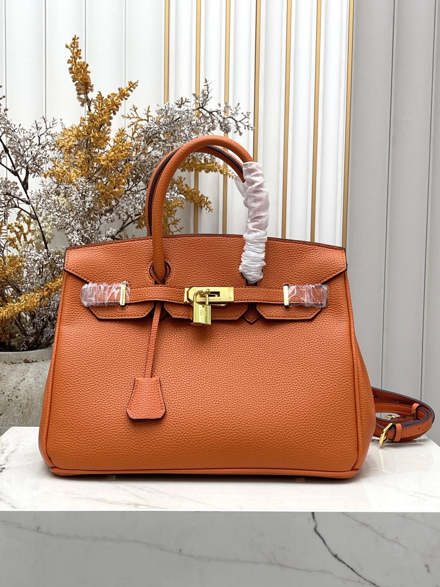 HER MES normal quality woman handbag