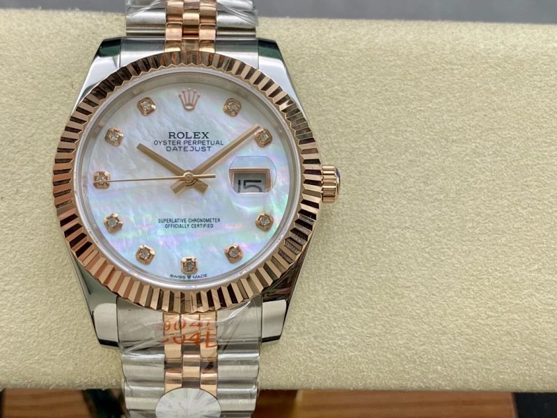 No.1704 Watch
