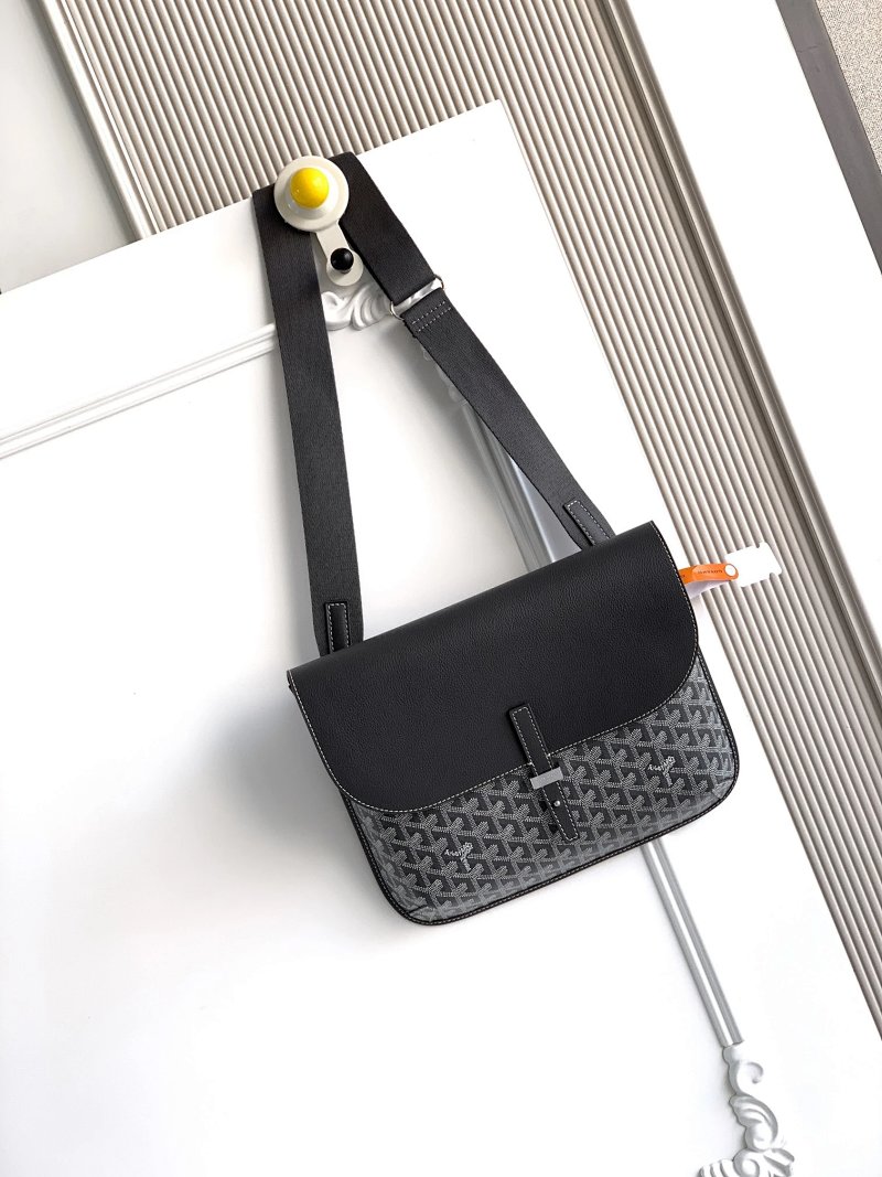 No.1674 Men Bag