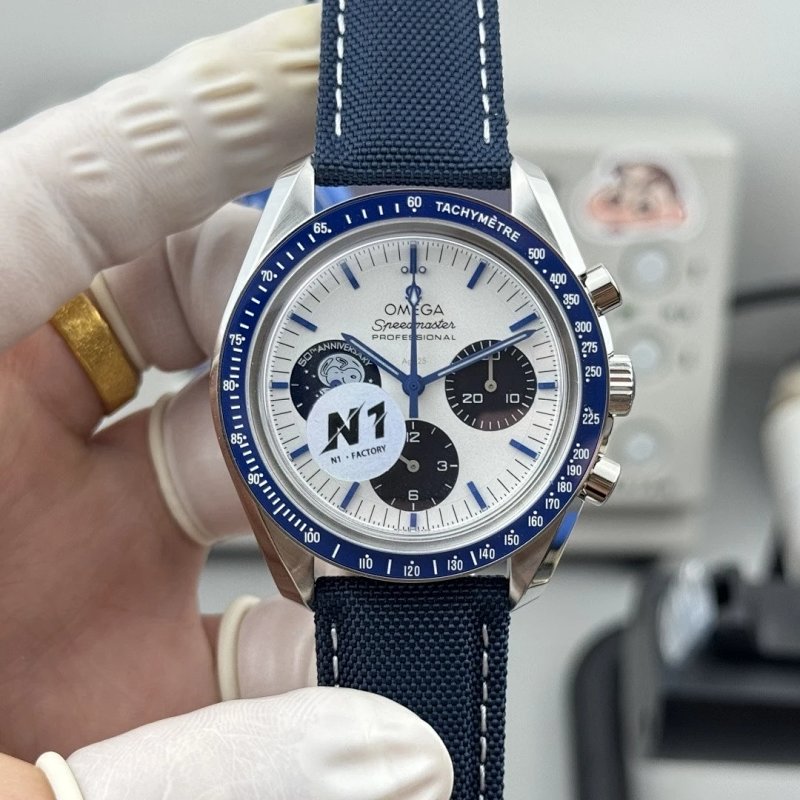 No.1572 High Quality Watch