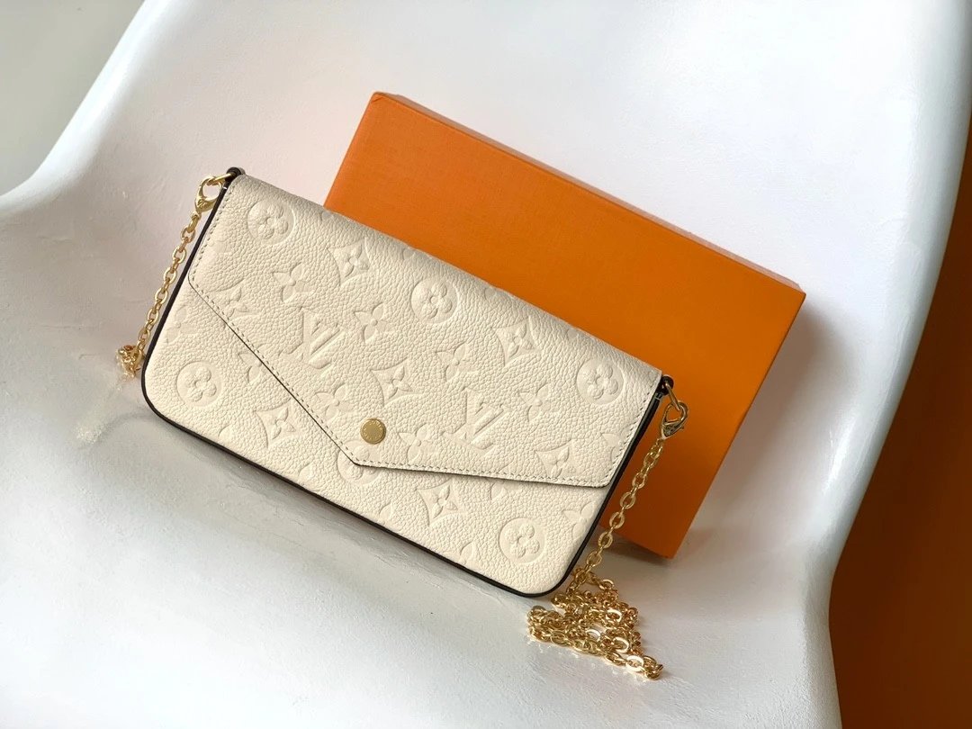No.1490 High Normal Quality Wellet Bag
