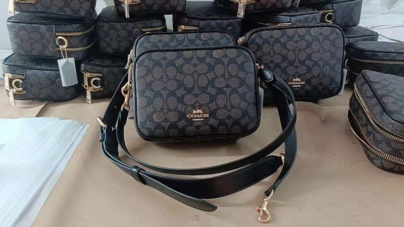 Bag from JJ Foreign trade