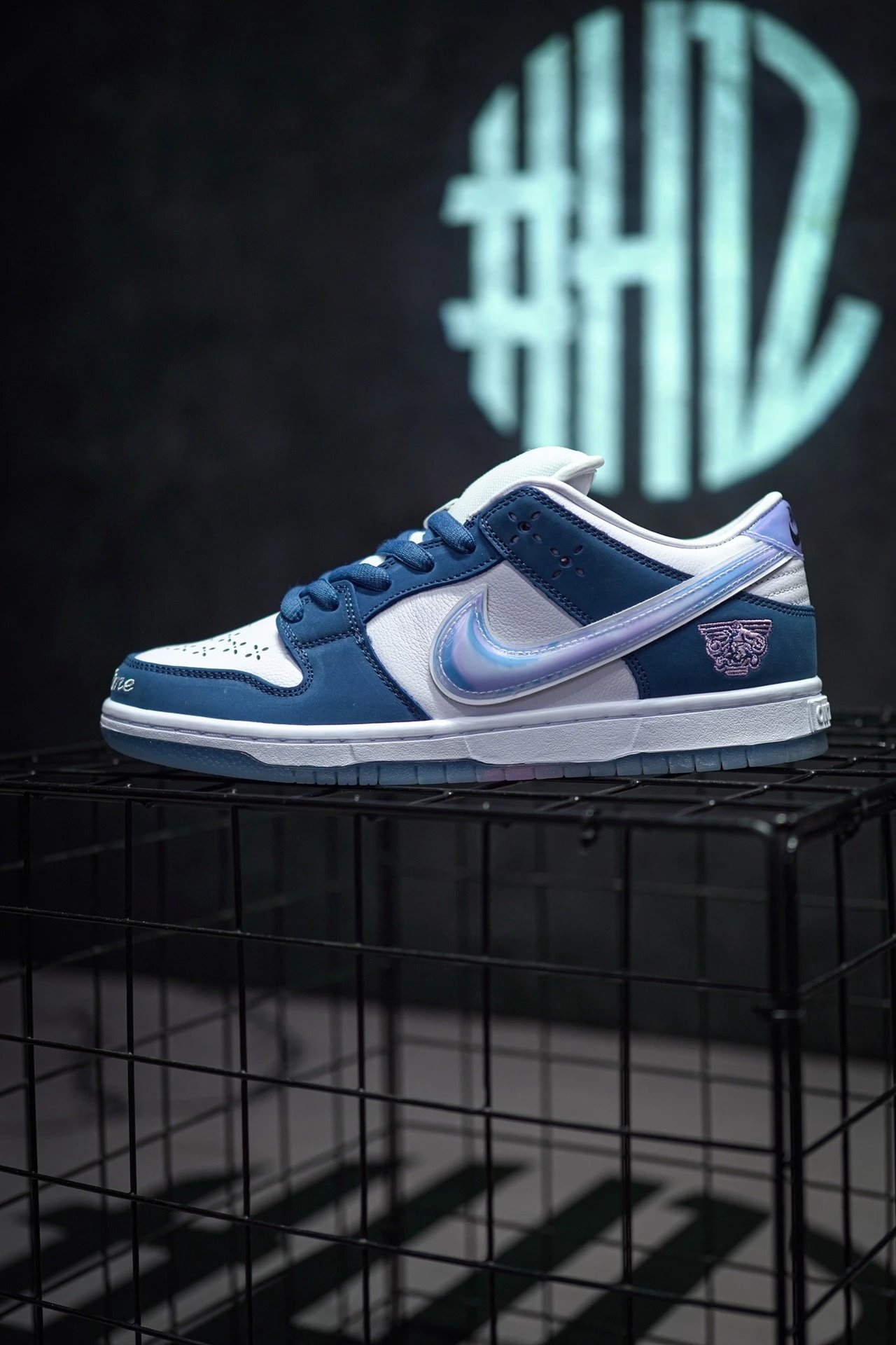 Item Thumbnail for 🔑N499440
【Foreign Trade Edition Born x Raised x NK SB Dunk Low "Release Date" Blue and White】
Computer sewing machine Correct data file accurate data creation Item number: FN7819-400 
