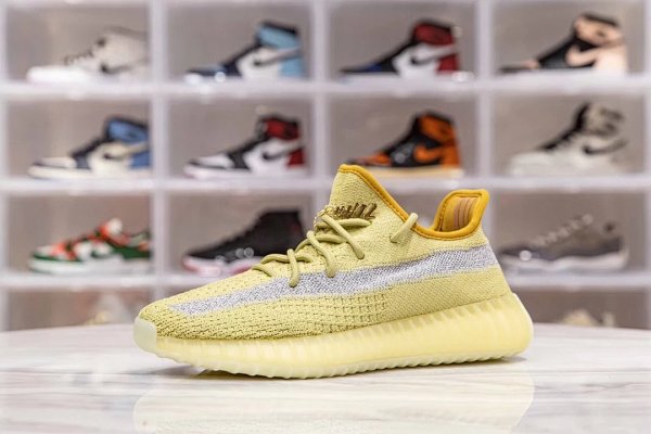 🔑N528450 调价福利‼️H12纯原 Yeezy 350V2 MARSH 侧透满天星 万邦客供辰元原厂鞋面 原厂鞋带 深圳高斯原厂马克线 过油巴斯夫满钉大底 原厂模具成型 正确后跟外翻弧度