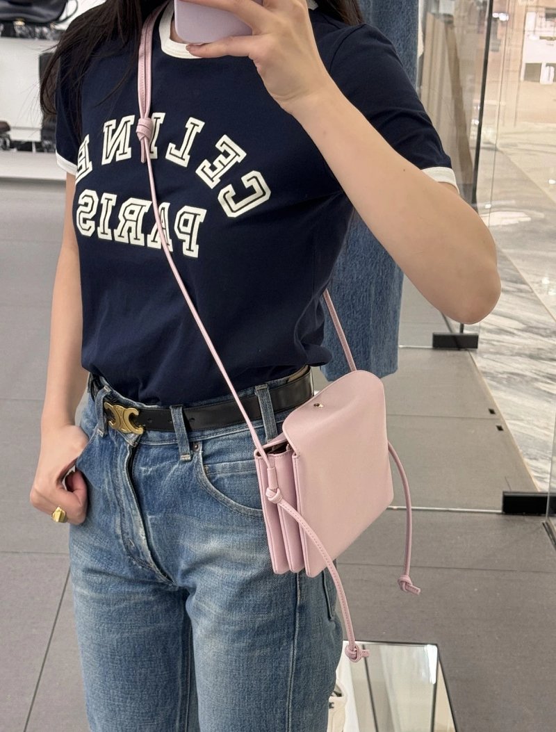 Tee from Happy Sheep