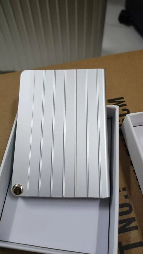 Metal Card Holder