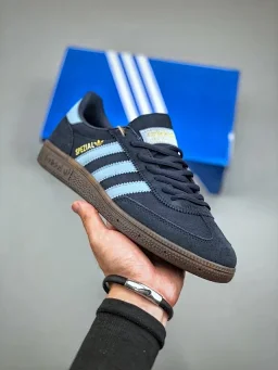 thumbnail for Handball Spezial Classic Suede Retro Men's and Women's Casual Sneakers Couple's Versatile Sneakers b