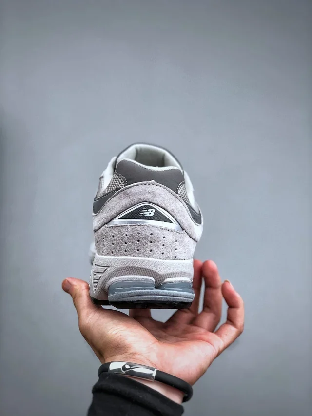 New Balance Sneakers 2002R product detail image 86