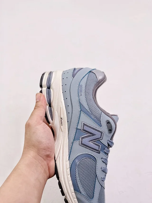 New Balance Sneakers 2002R product detail image 28