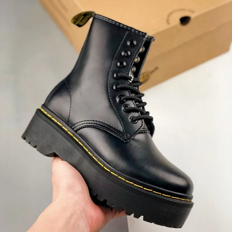 马丁 大夫dr Martens 软皮面拼接水晶胶底高帮户外潮鞋高帮女靴短靴增高鞋 马丁 大夫dr Martens 软皮面拼接水晶胶底高帮户外潮鞋高帮女靴短靴增高鞋