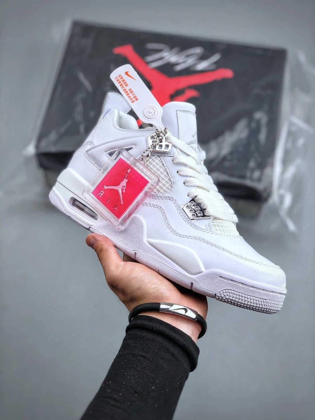 耐克Nike Air Jordan 4 Retro"Pure Money"迈克尔·乔丹AJ4代中帮复古男女休闲运动文化篮球鞋“白猫纯白银” d货号：308497 100