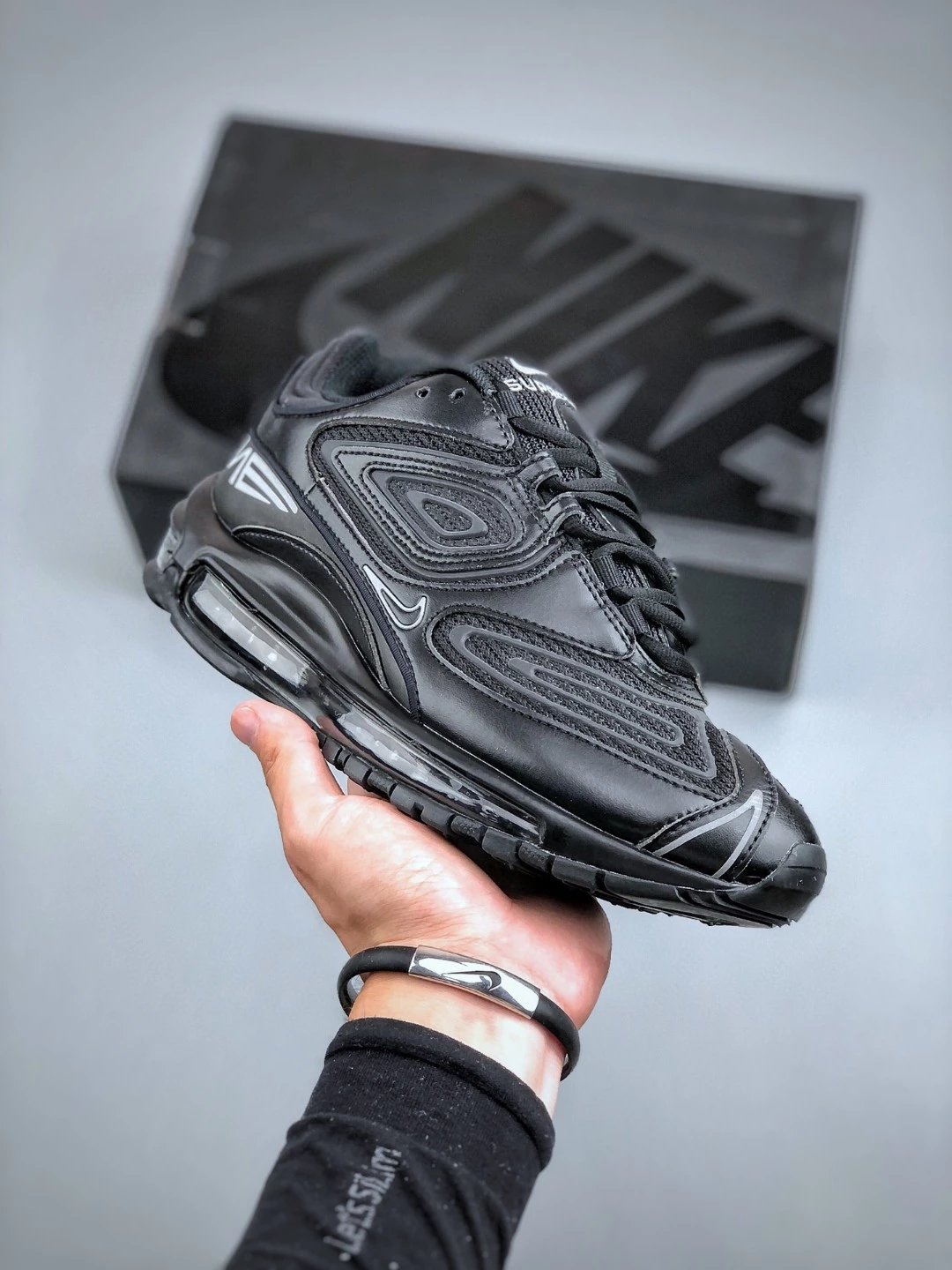 Supreme x Air Max 98 TL SP"Black/Metallic Silver" Series low top classic retro versatile men's and women's casual sports air cushion running shoes couple's versatile trendy shoes
