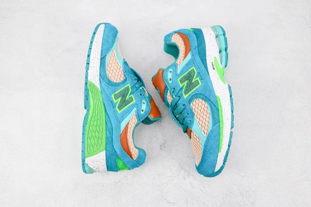 New Balance Sneakers 2002R product detail image 64
