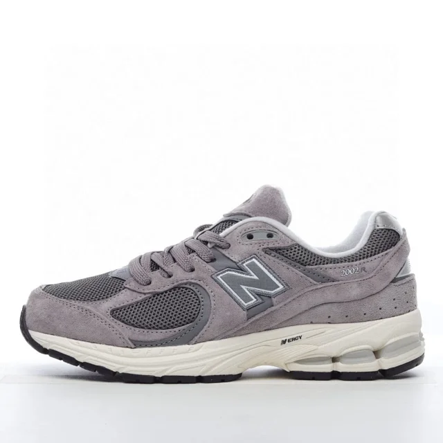 New Balance Sneakers 2002R product detail image 16