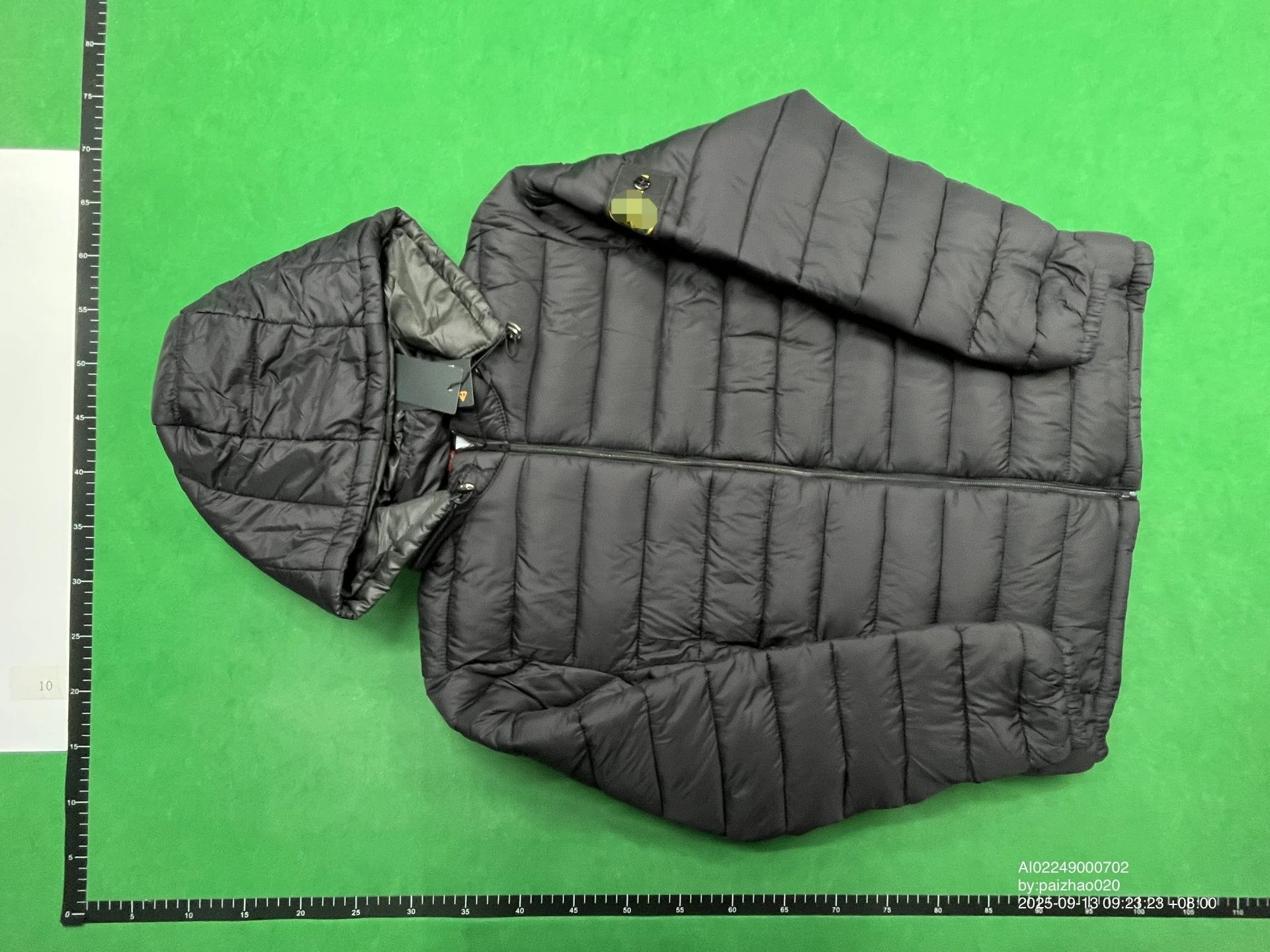 Stone Cotton jacket+Green Badge