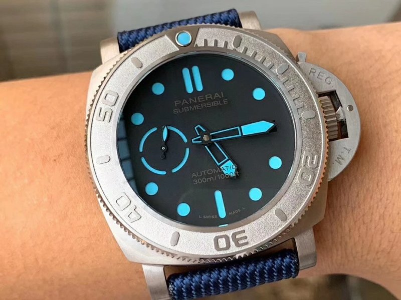 Watch from No. 8