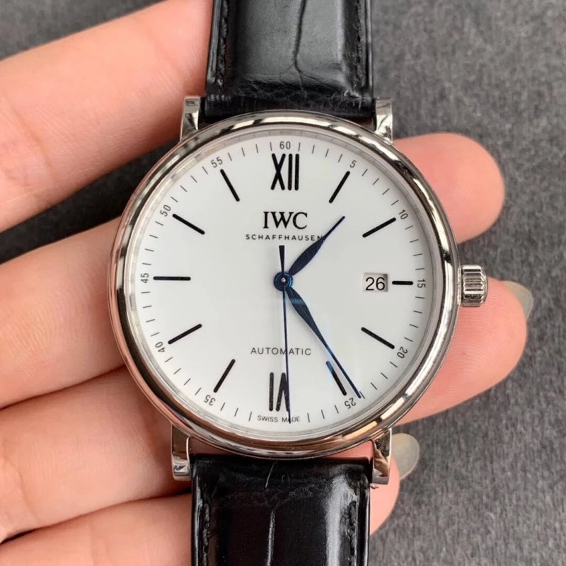 Watch from No. 8