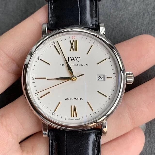 Watch from No. 8