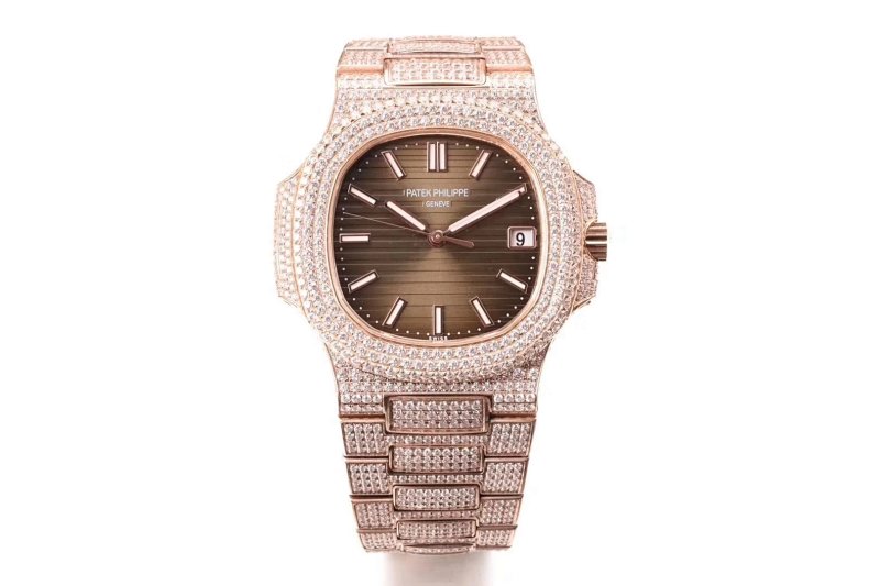 R8 . .patek Philipp E