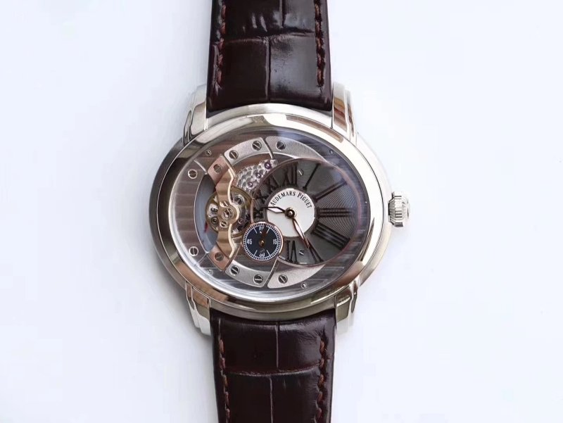 Watch from No. 8