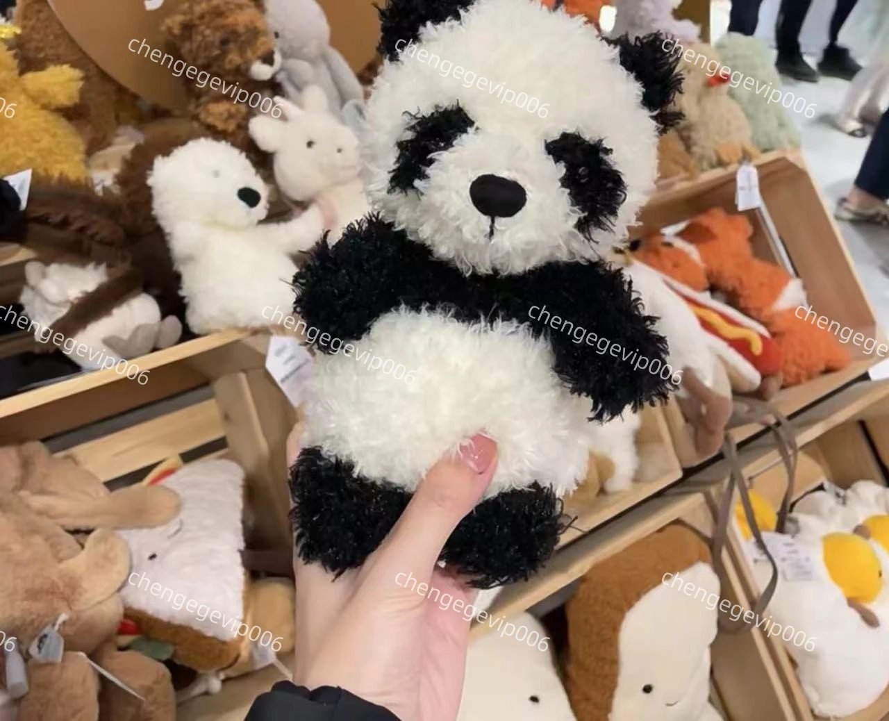Curly panda