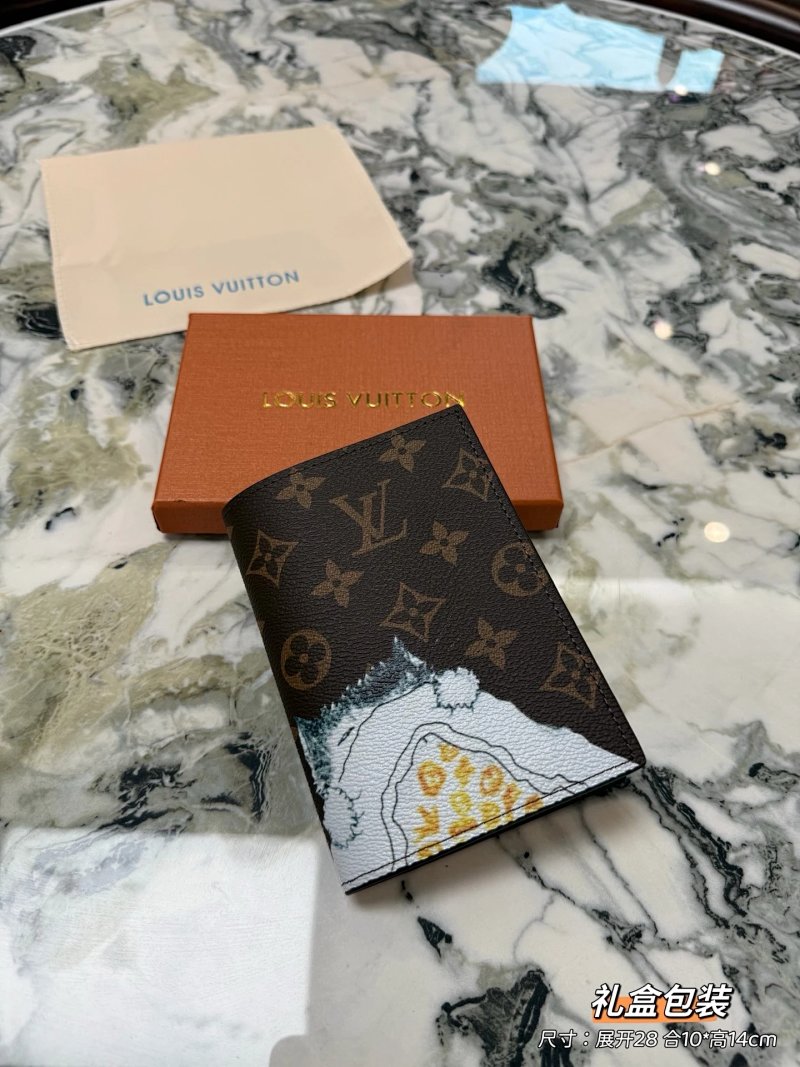 Card holder from Trendy Brands