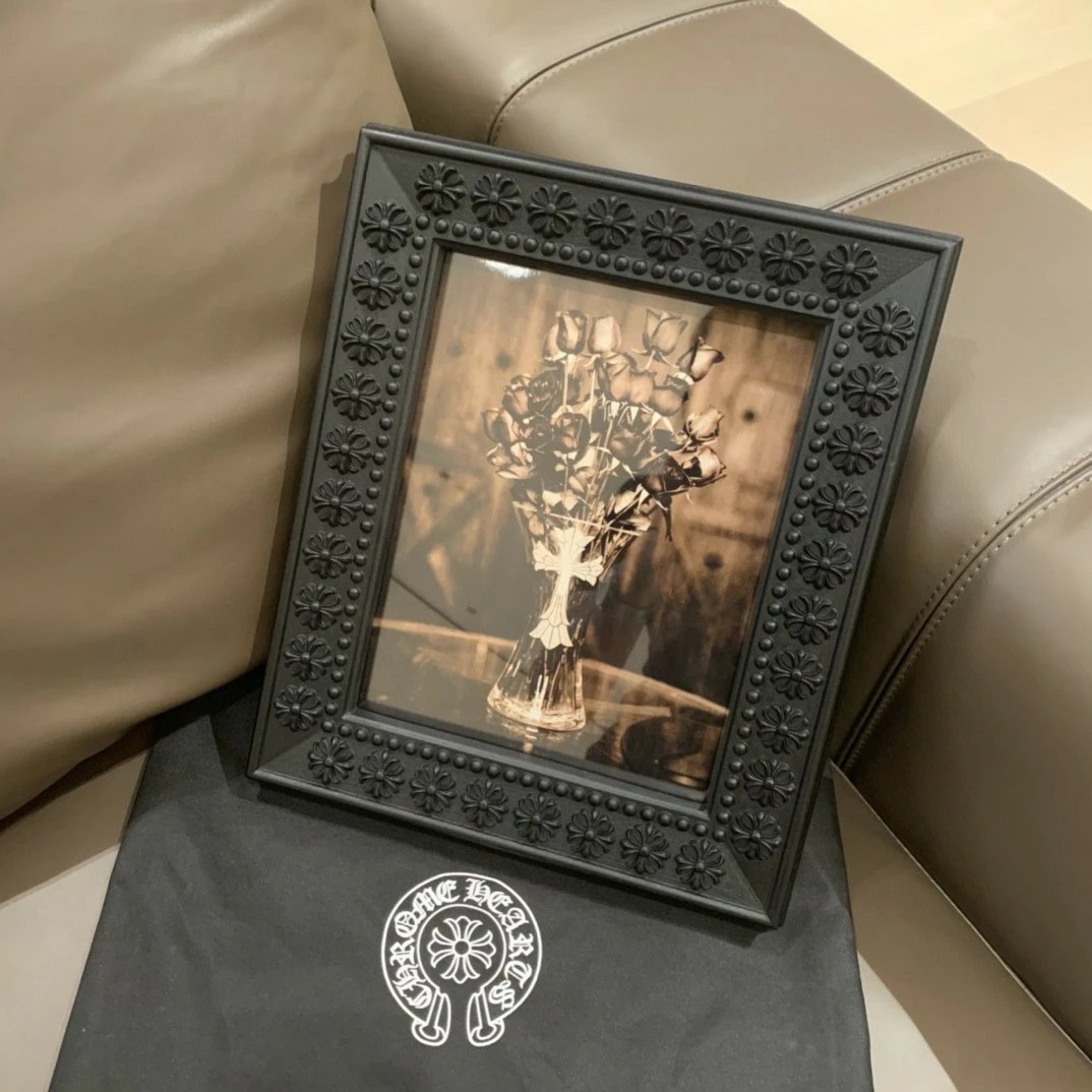 Chrome Hearts Image Frame