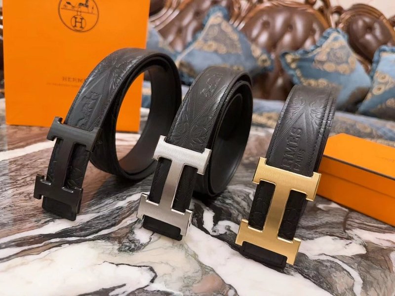 Hermès belt
