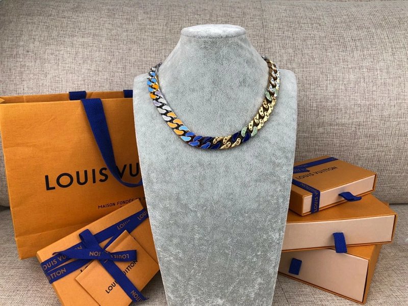 Necklace from Trendy Brands