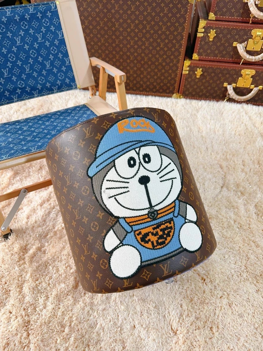 Louis Vuitton Stool 9