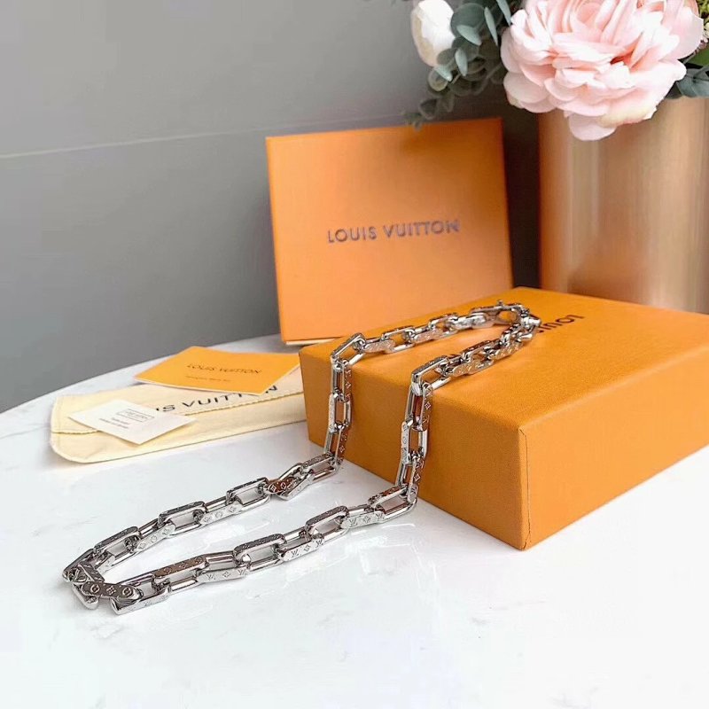 Necklace from Trendy Brands