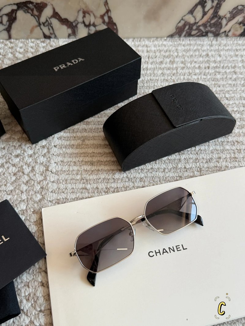 Glasses from Trendy Brands