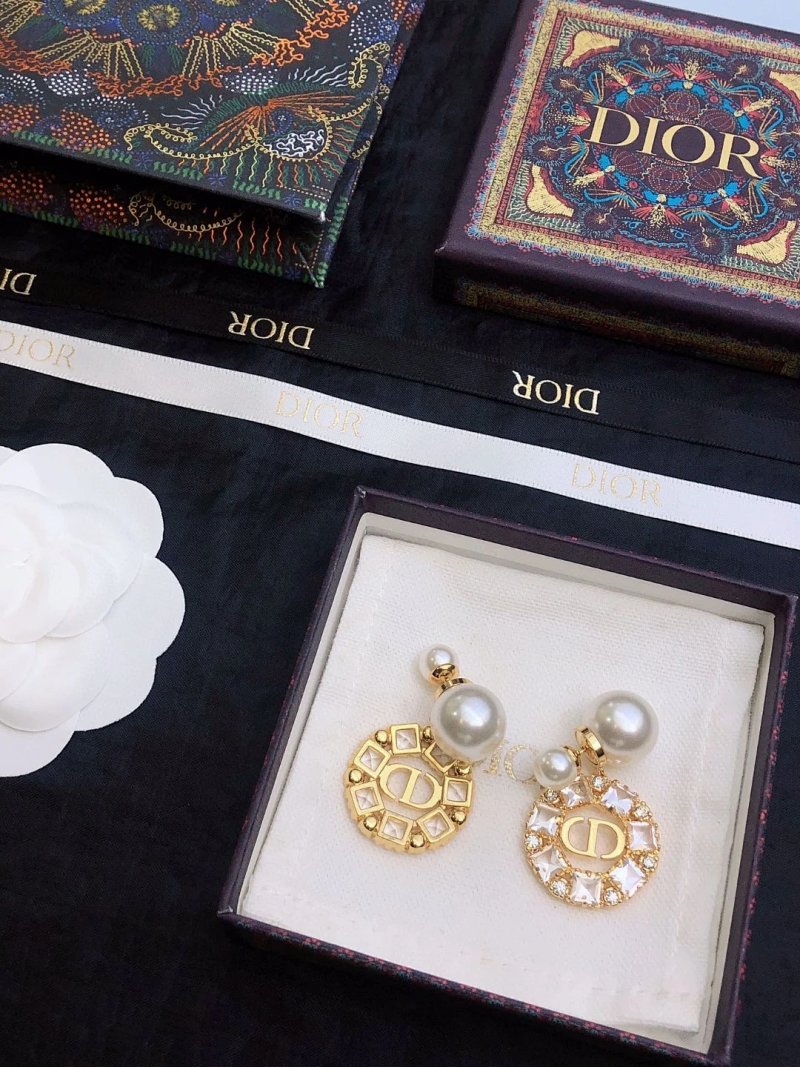Earrings from Trendy Brands