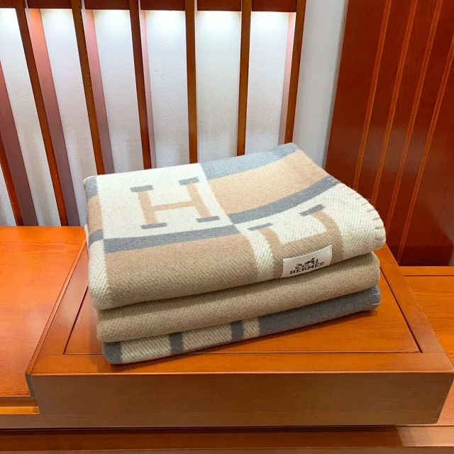 Hermès Uncategorized H Monogram Blanket product detail image 20