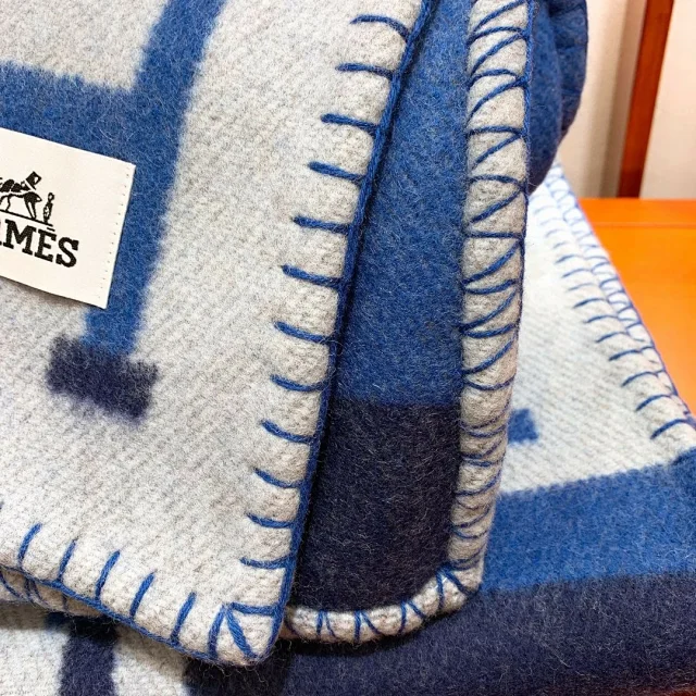 Hermès Uncategorized H Monogram Blanket product detail image 16