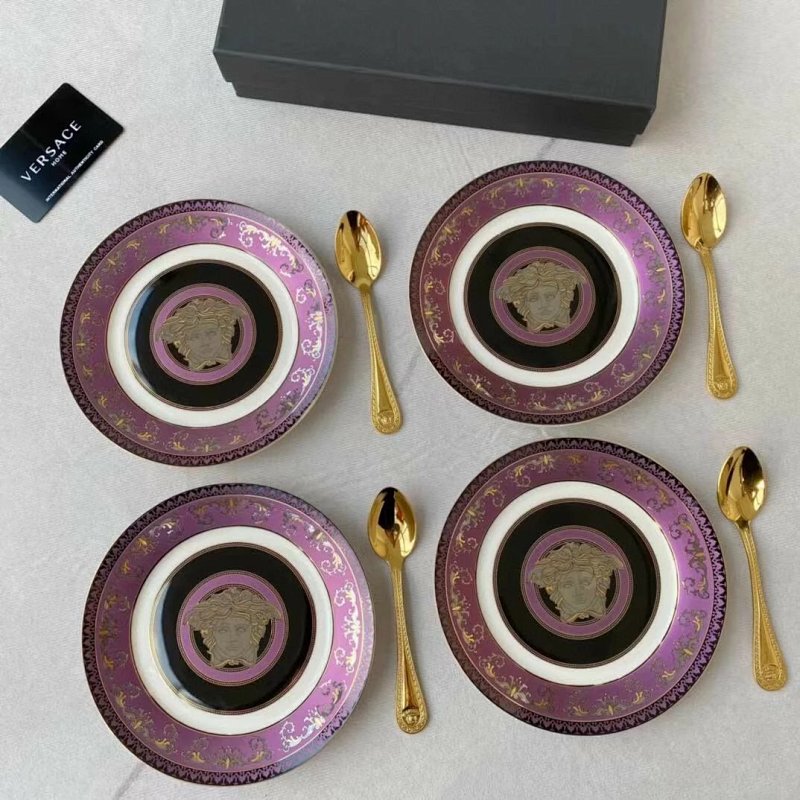 Set from Trendy Brands