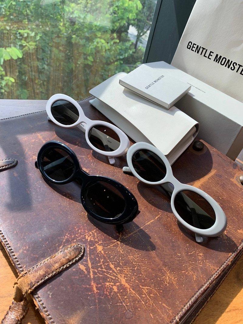 Glasses from Trendy Brands