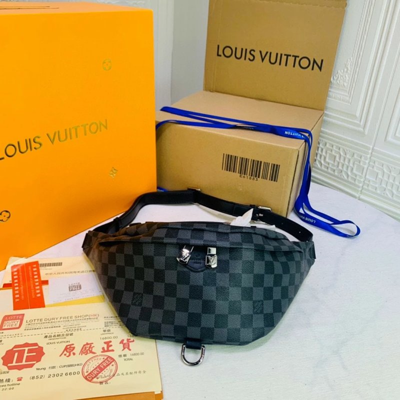Crossbody bag from Trendy Brands