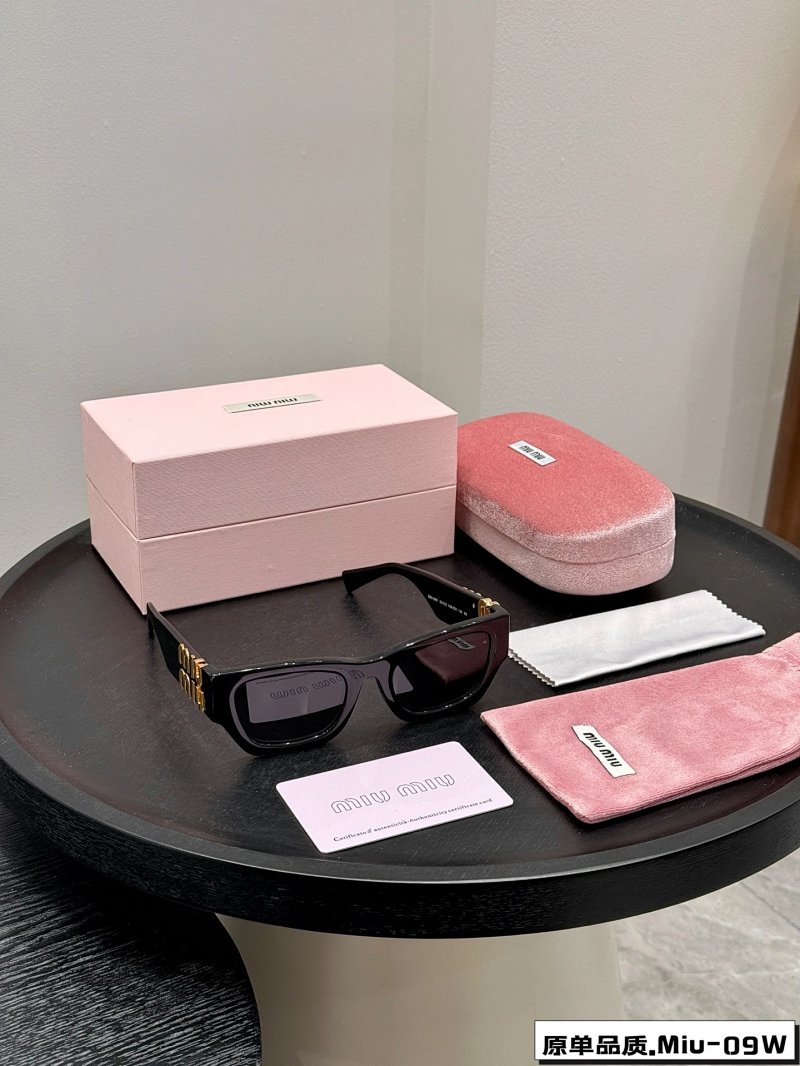 Glasses from Trendy Brands