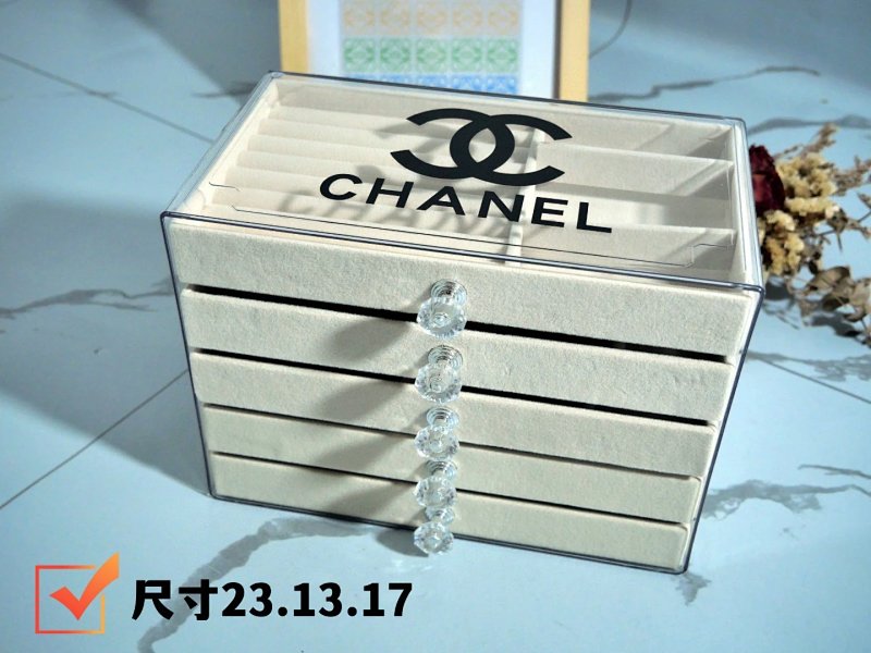 Necklace from Trendy Brands