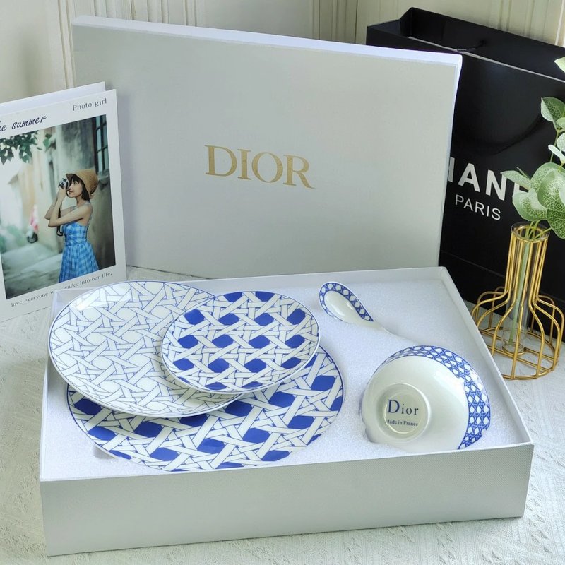 Dior Milly-La-Foret 5