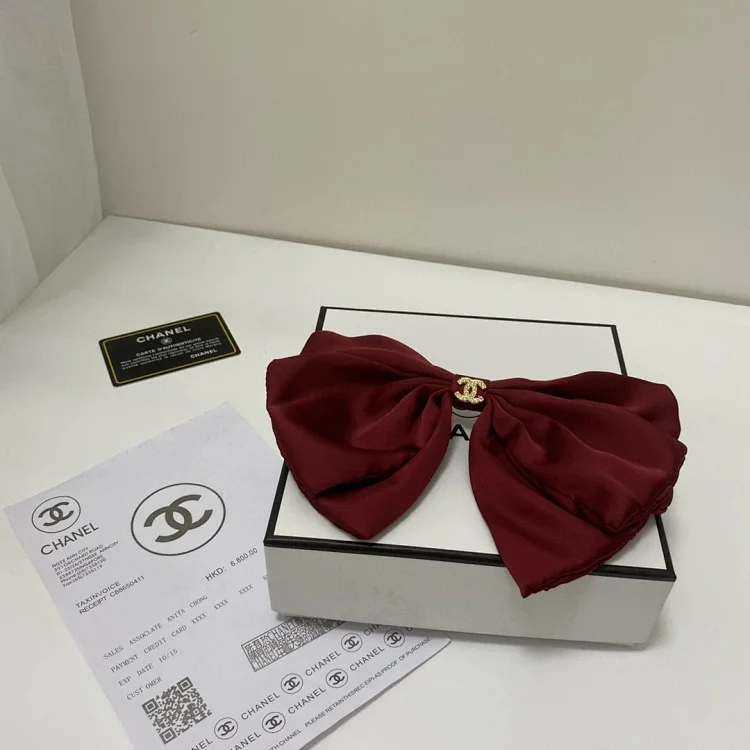 Chanel发夹 香奈儿 最新中古vintage新款发夹谁戴谁好看名媛风十足 今年的复古风简直是太火了 Chanel发夹 香奈儿 最新中古vintage新款发夹谁戴谁好看名媛风十足 今年的复古风简直是太火了