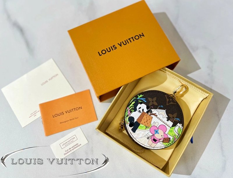 Coin purse from Trendy Brands